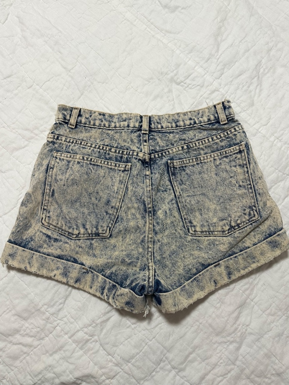 Classic American Apparel Acid Wash Denim Shorts - Picture 2 of 3